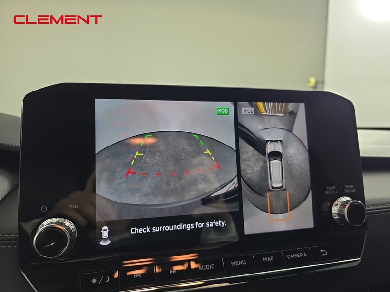 Mitsubishi Outlander Vehicle Full-screen Gallery Image 17