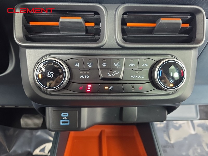 Ford Maverick Vehicle Image 21