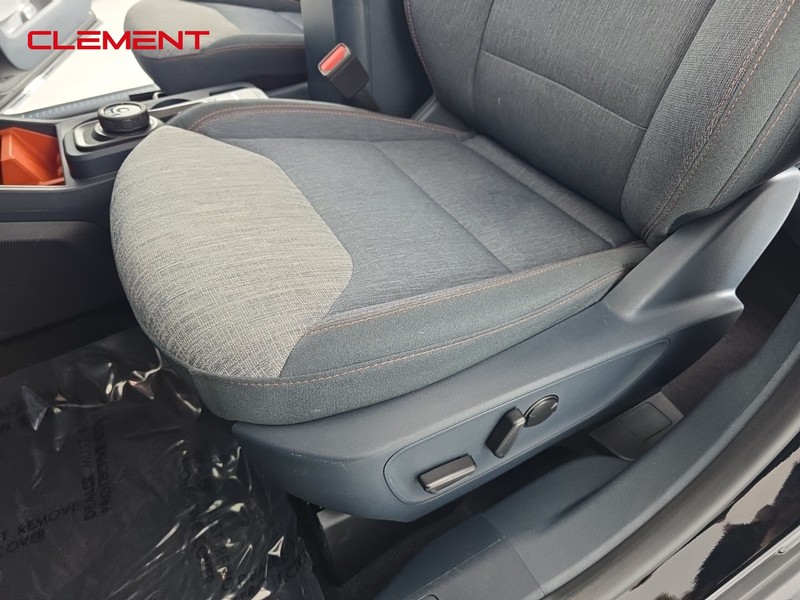 Ford Maverick Vehicle Image 27