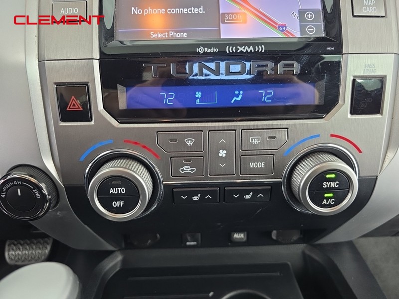 Toyota Tundra 4WD Vehicle Full-screen Gallery Image 19