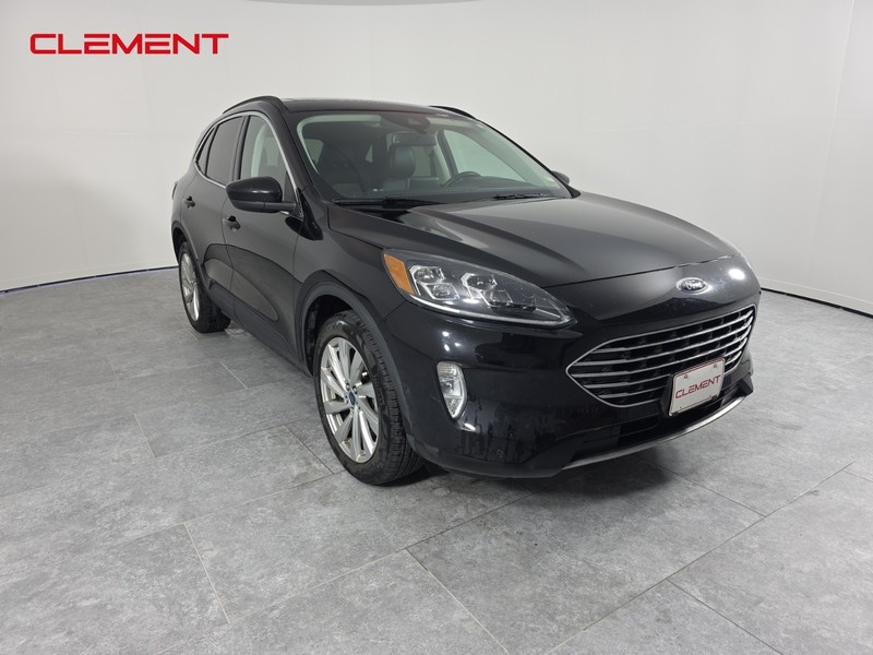 Ford Escape Vehicle Full-screen Gallery Image 3