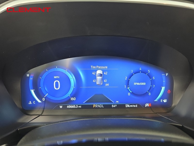 Ford Escape Vehicle Full-screen Gallery Image 19