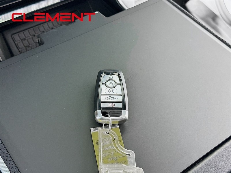 Ford F-150 Vehicle Image 24