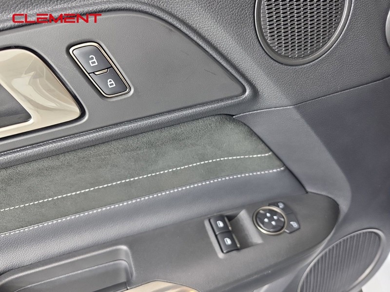 Ford Mustang Vehicle Image 23