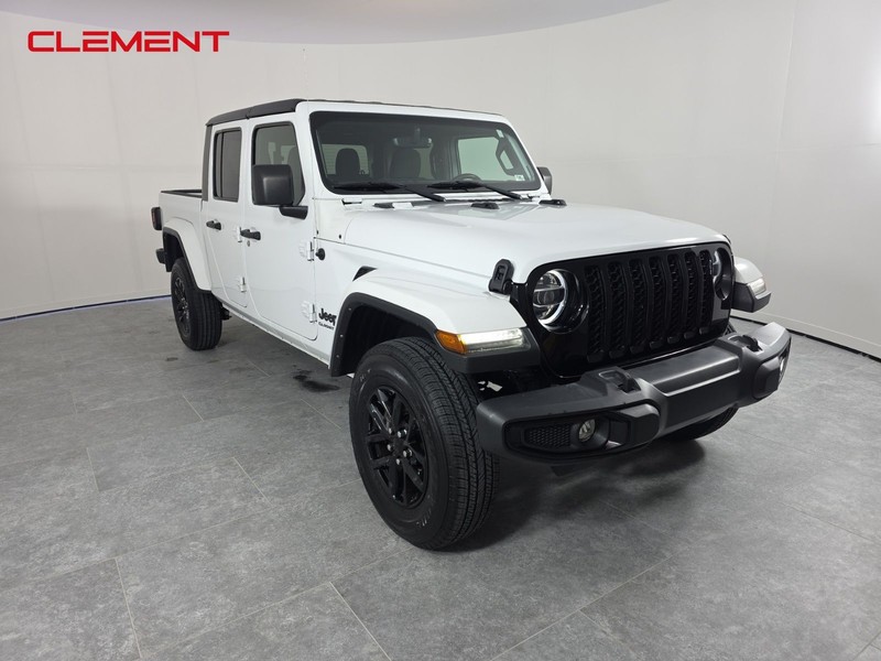 Jeep Gladiator Vehicle Full-screen Gallery Image 3