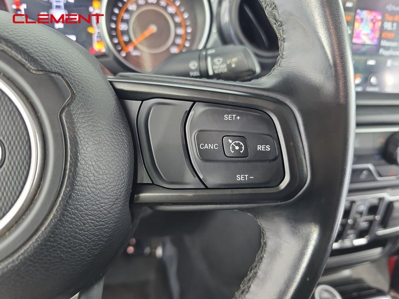 Jeep Gladiator Vehicle Full-screen Gallery Image 14