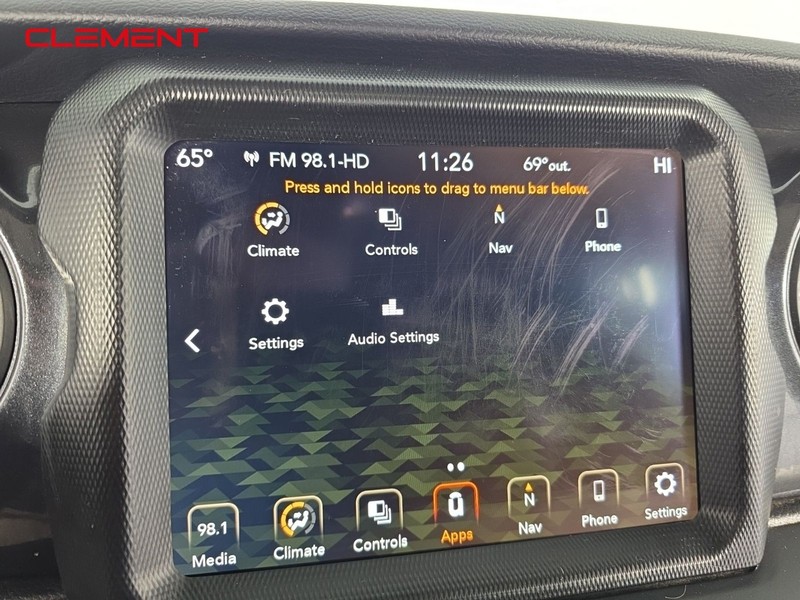 Jeep Gladiator Vehicle Full-screen Gallery Image 17