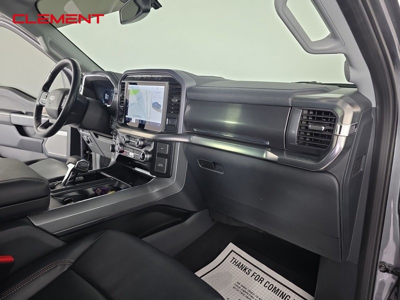 Ford F-150 Vehicle Full-screen Gallery Image 33