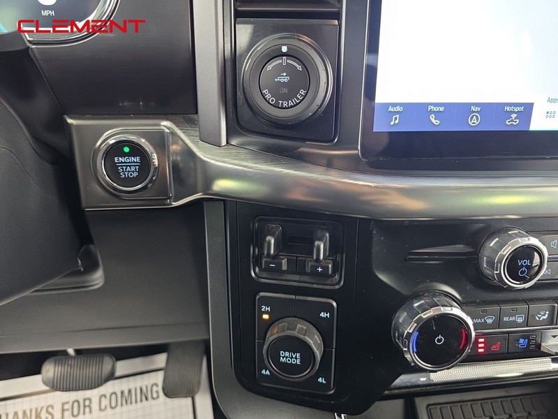 Ford F-150 Vehicle Full-screen Gallery Image 18