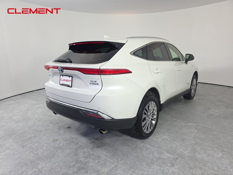 Toyota Venza Vehicle Full-screen Gallery Image 6