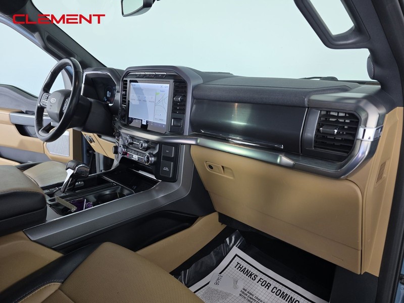 Ford F-150 Vehicle Full-screen Gallery Image 31