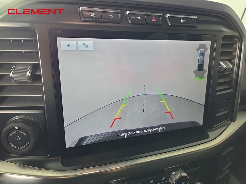 Ford F-150 Vehicle Full-screen Gallery Image 15