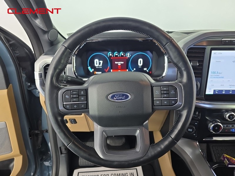 Ford F-150 Vehicle Full-screen Gallery Image 13