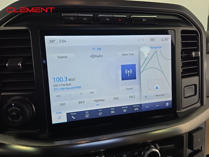 Ford F-150 Vehicle Full-screen Gallery Image 17