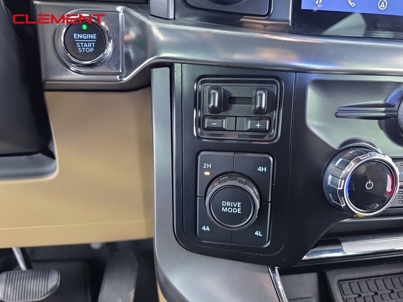 Ford F-150 Vehicle Full-screen Gallery Image 20