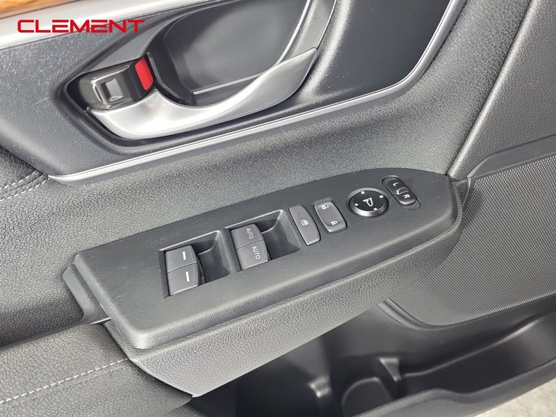 Honda CR-V Vehicle Full-screen Gallery Image 23