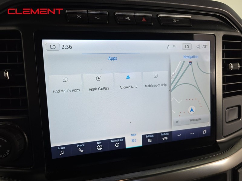 Ford F-150 Vehicle Full-screen Gallery Image 16