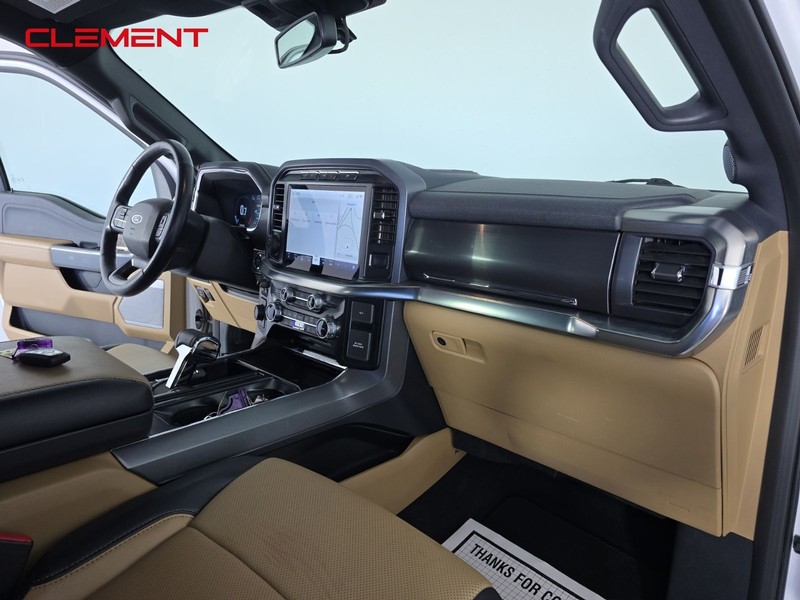 Ford F-150 Vehicle Full-screen Gallery Image 30