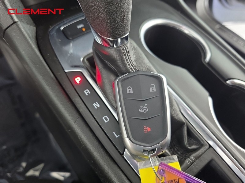 Chevrolet Equinox Vehicle Full-screen Gallery Image 21