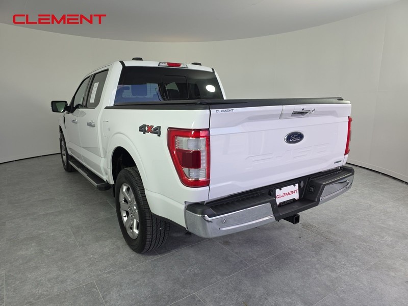 Ford F-150 Vehicle Full-screen Gallery Image 8