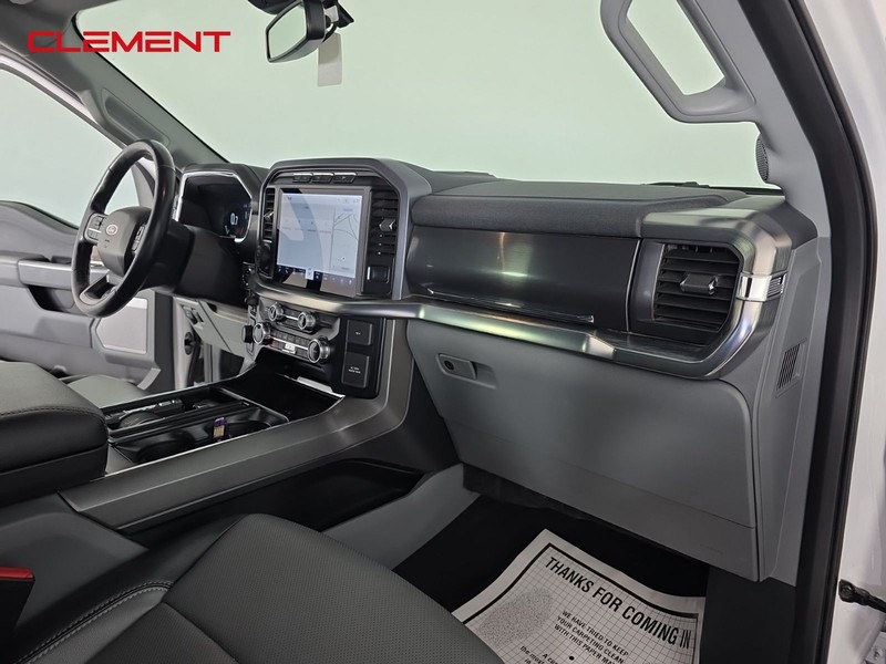 Ford F-150 Vehicle Full-screen Gallery Image 32