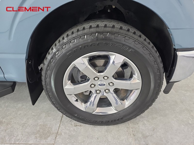 Ford F-150 Vehicle Full-screen Gallery Image 33