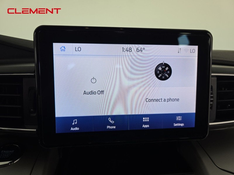 Ford Explorer Vehicle Full-screen Gallery Image 14