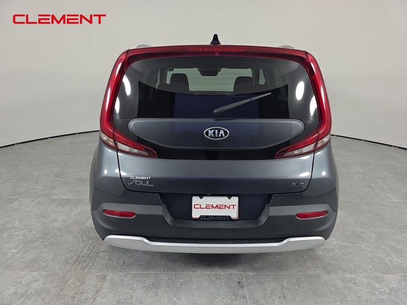 Kia Soul Vehicle Full-screen Gallery Image 7