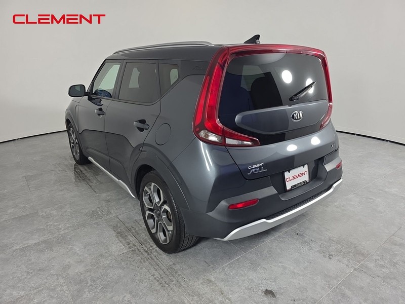 Kia Soul Vehicle Full-screen Gallery Image 8