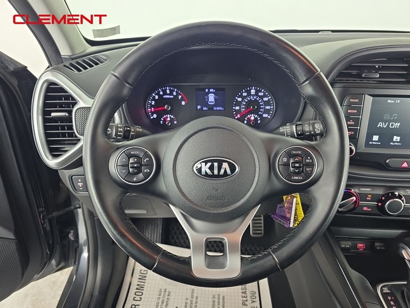 Kia Soul Vehicle Full-screen Gallery Image 12