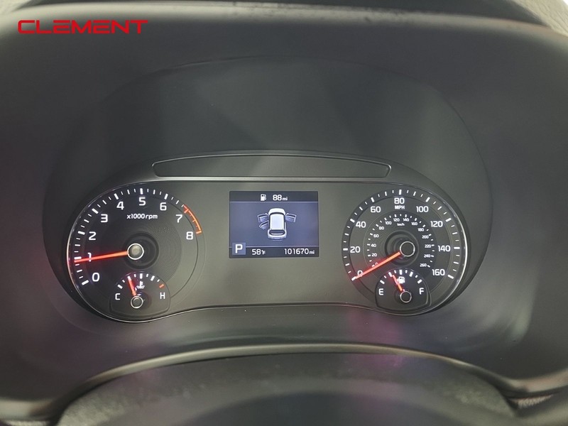 Kia Soul Vehicle Full-screen Gallery Image 15