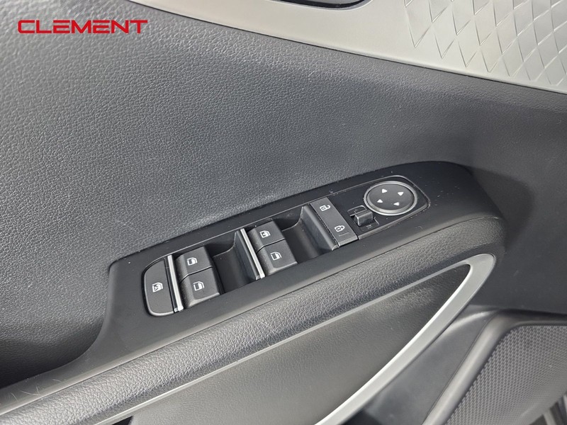 Kia Soul Vehicle Full-screen Gallery Image 21