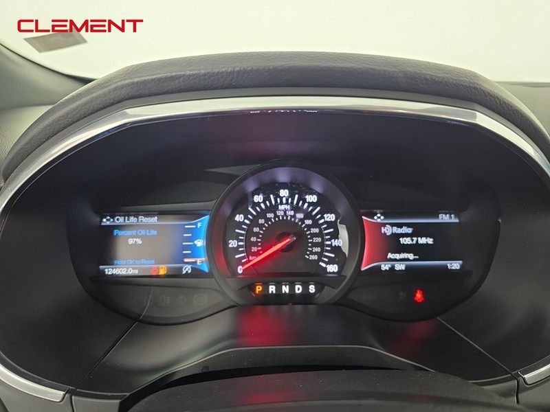 Ford Edge Vehicle Full-screen Gallery Image 16