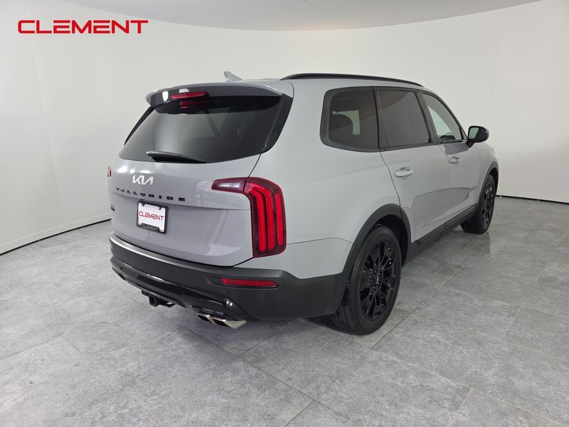 Kia Telluride Vehicle Full-screen Gallery Image 6