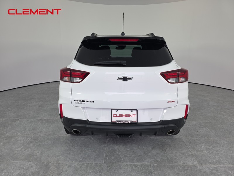 Chevrolet Trailblazer Vehicle Full-screen Gallery Image 07