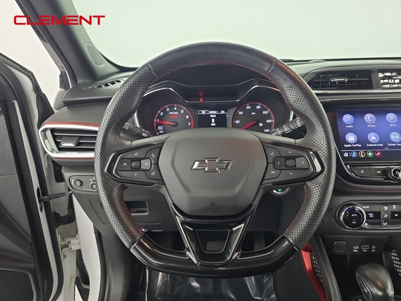 Chevrolet Trailblazer Vehicle Full-screen Gallery Image 12