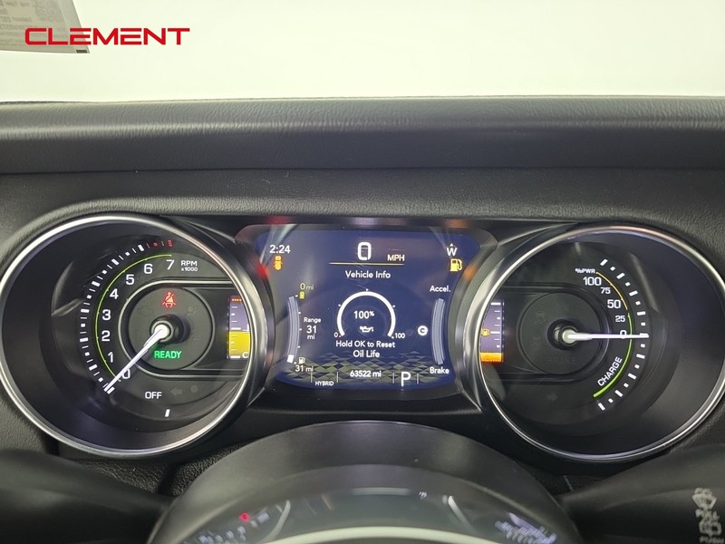 Jeep Wrangler Vehicle Full-screen Gallery Image 17