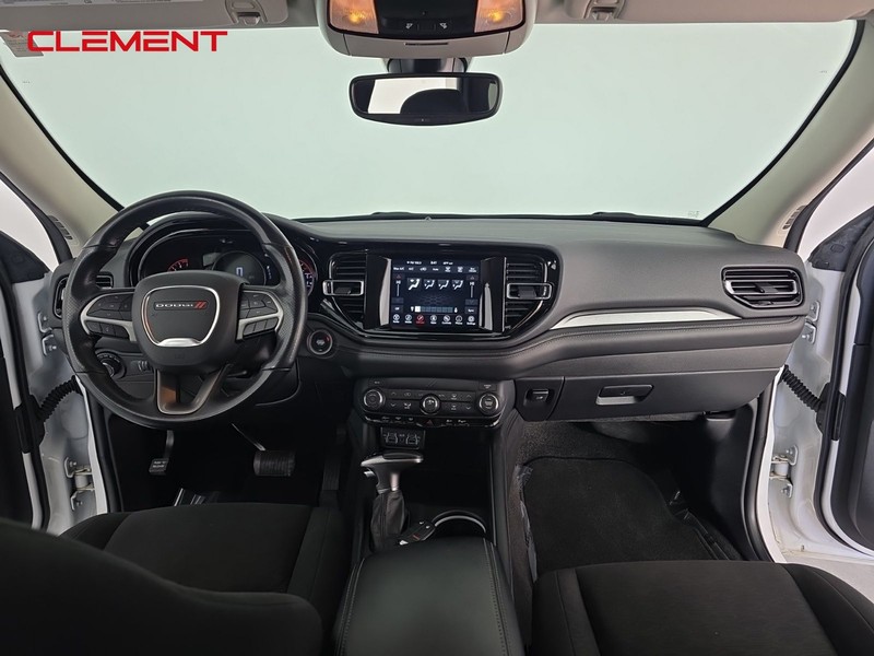 Dodge Durango Vehicle Full-screen Gallery Image 10