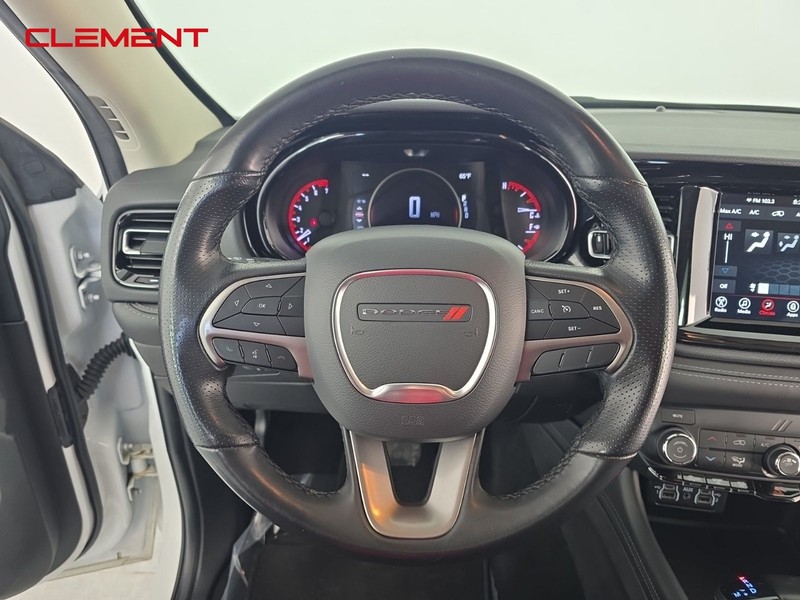 Dodge Durango Vehicle Full-screen Gallery Image 12