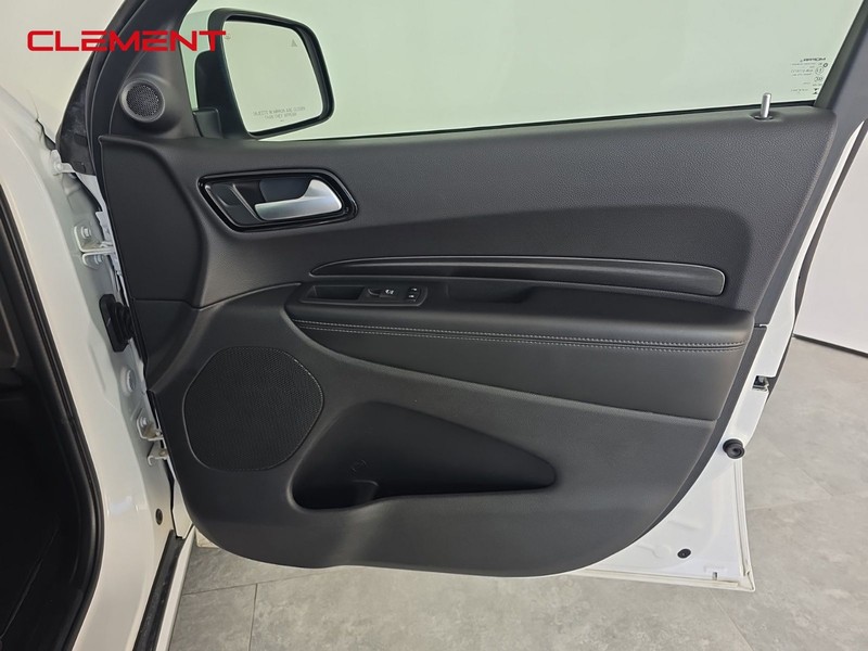 Dodge Durango Vehicle Full-screen Gallery Image 30
