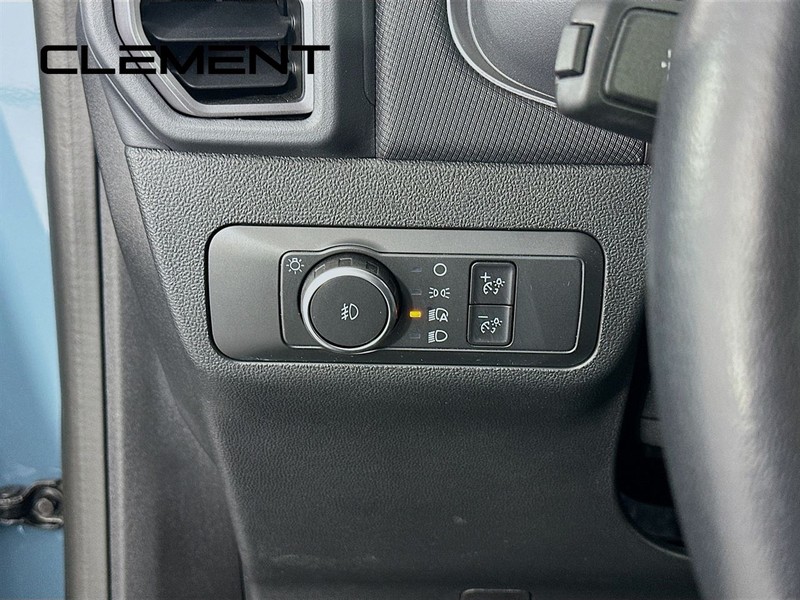 Ford Bronco Sport Vehicle Full-screen Gallery Image 14