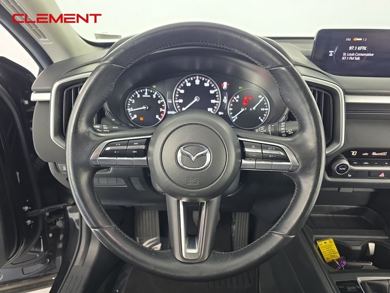 Mazda CX-50 Vehicle Full-screen Gallery Image 13