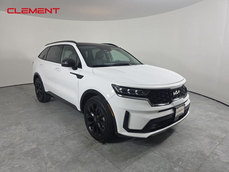 Kia Sorento Vehicle Full-screen Gallery Image 3