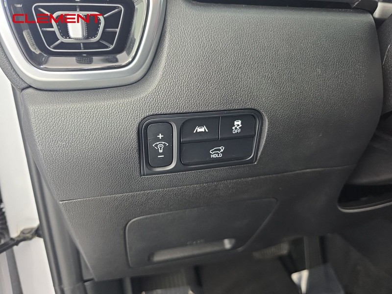 Kia Sorento Vehicle Full-screen Gallery Image 11