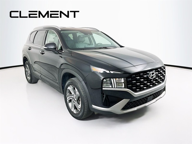 Hyundai Santa Fe Vehicle Full-screen Gallery Image 3