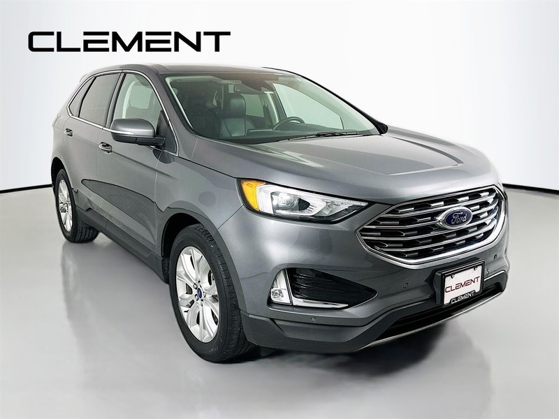 Ford Edge Vehicle Full-screen Gallery Image 3