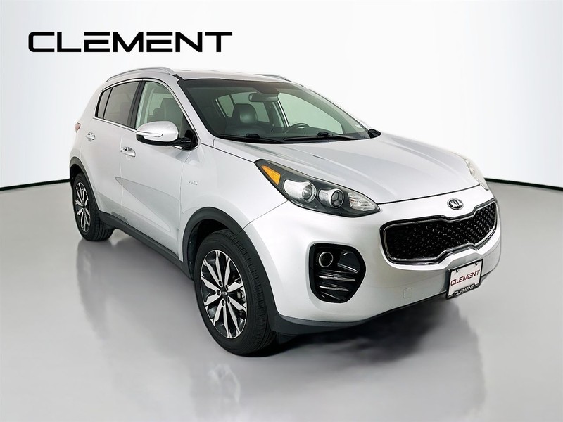 Kia Sportage Vehicle Full-screen Gallery Image 3