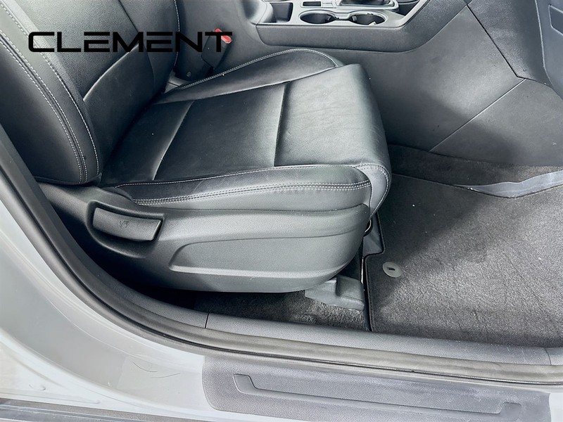 Kia Sportage Vehicle Full-screen Gallery Image 32