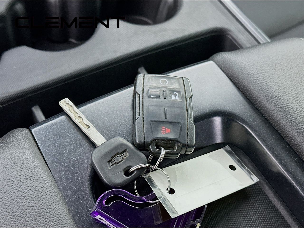 Chevrolet Silverado 1500 Vehicle Image 24