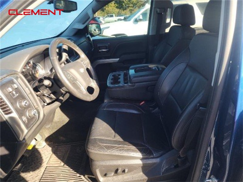 Chevrolet Silverado 1500 Vehicle Image 03